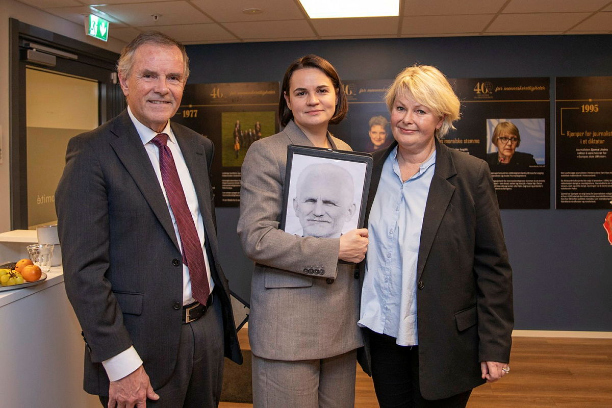 Sviatlana Tsikhanouskaya visit, Berit medal