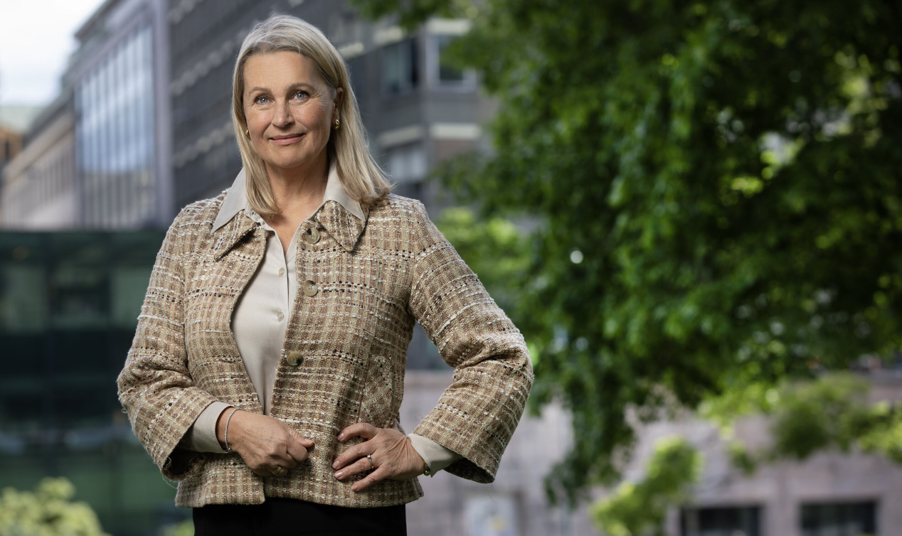 Et bilde som inneholder person, utendørs, Menneskeansikt, klær

KI-generert innhold kan være feil.