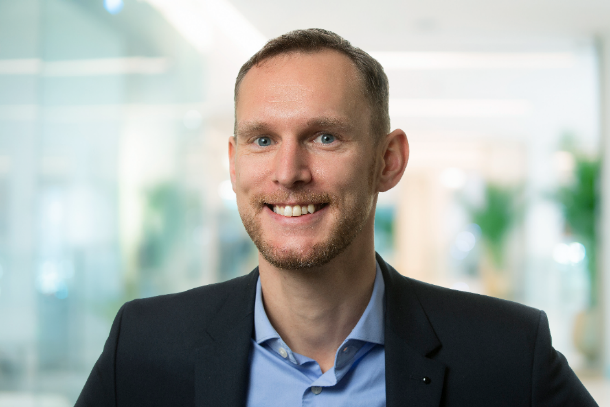 Ole Gjuv Pedersen, Direktør strategi, bærekraft. marked og kommunikasjon